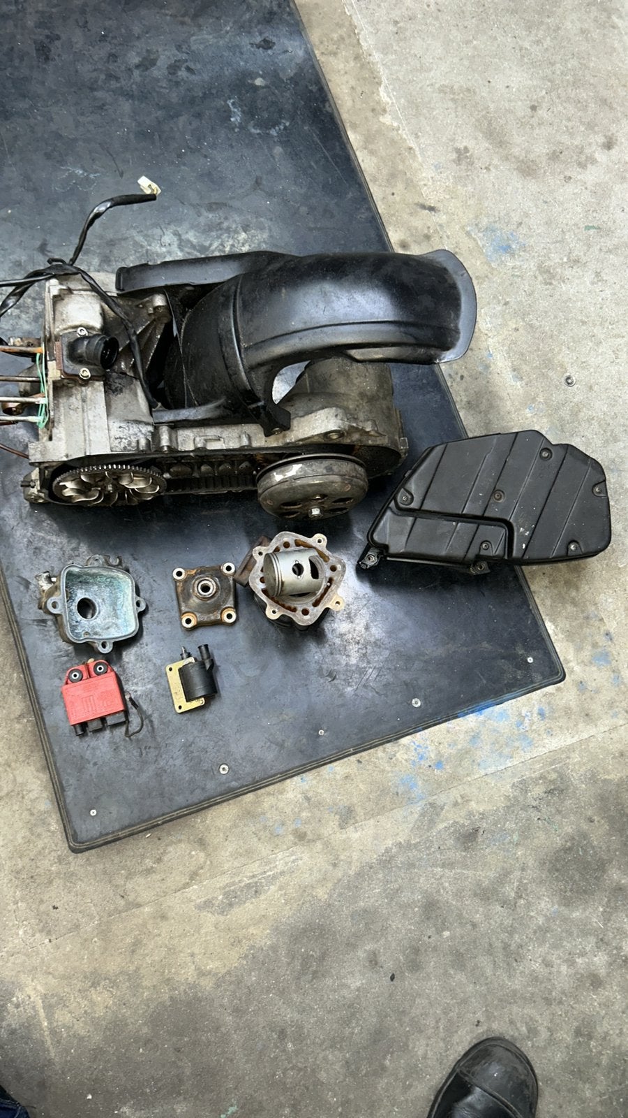Piaggio hexagon motorblok125 cc, Ophalen of Verzenden, Zo goed als nieuw, Blok, Piaggio