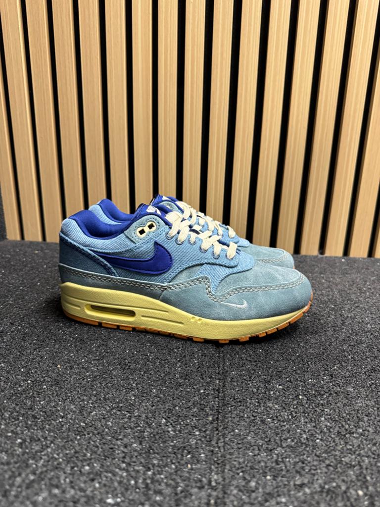 Nike Air Max 1 Denim - Maat 37.5 - Nieuw en Ongedragen, Ophalen of Verzenden, Nieuw, Blauw, Sneakers of Gympen