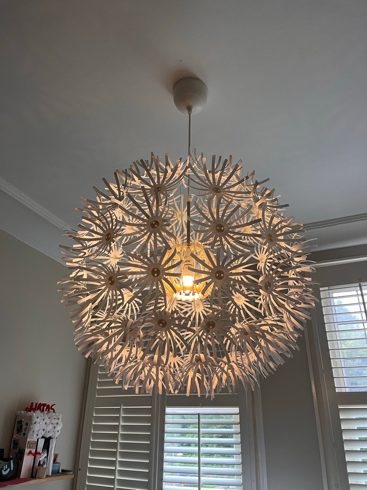 IKEA Maskros hanglamp - Witte designlamp 2 stuks, Ophalen of Verzenden, Zo goed als nieuw, Kunststof, E27 (groot)