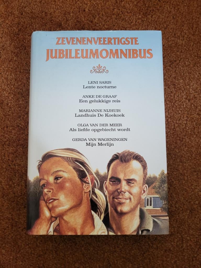 Zevenenveertigste Jubileumomnibus - Leni Saris e.a., Boeken, Romans, Gelezen, Nederland, Ophalen of Verzenden