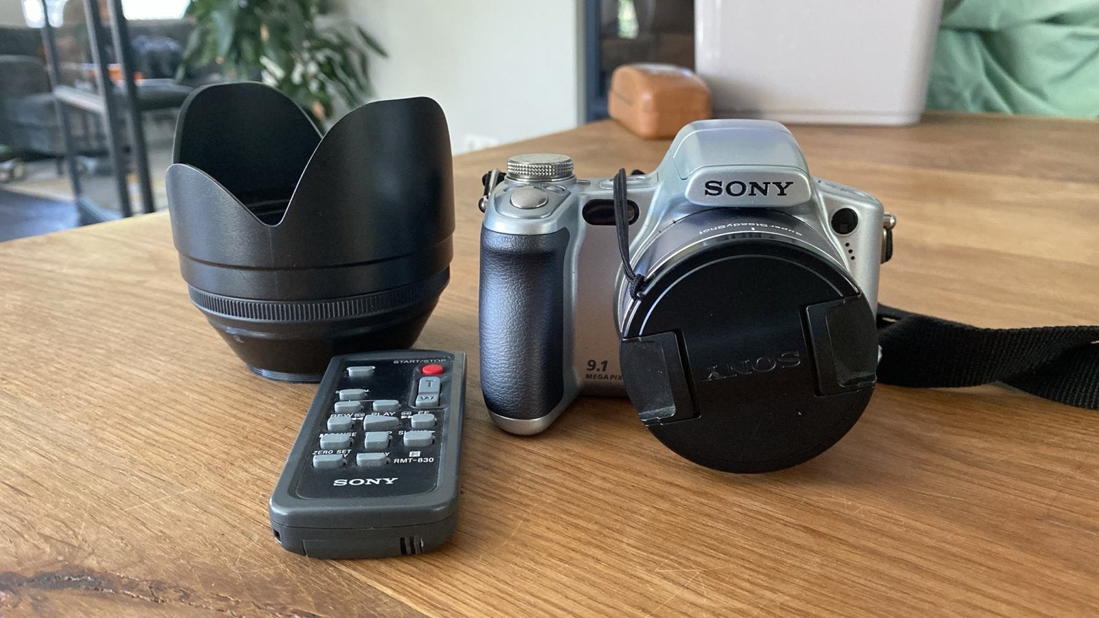 Sony Cyber-shot DSC-H50 Bridgecamera met 15x !!optische zoom, Ophalen, Gebruikt, Beeldstabilisatie, Accu