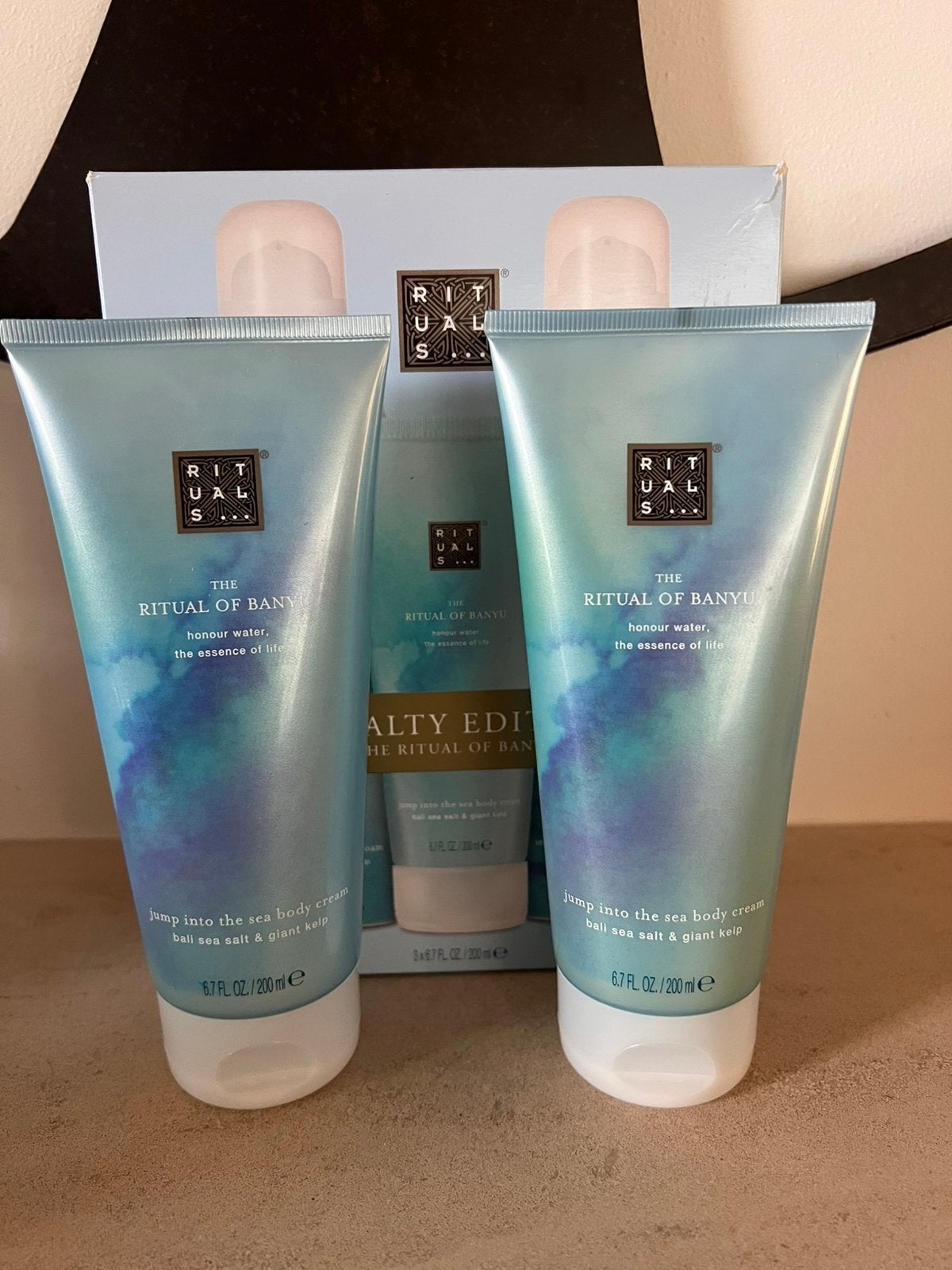 Rituals Banyu body cream 2x 200 ml 🩵🤩 nieuw!, Ophalen of Verzenden, Nieuw, Bodylotion, Crème of Olie