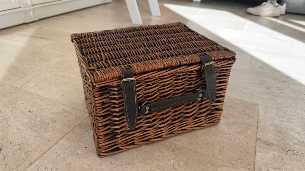 Picnic mandje met inhoud - nieuw, Ophalen, Mand, Vierkant, Nieuw