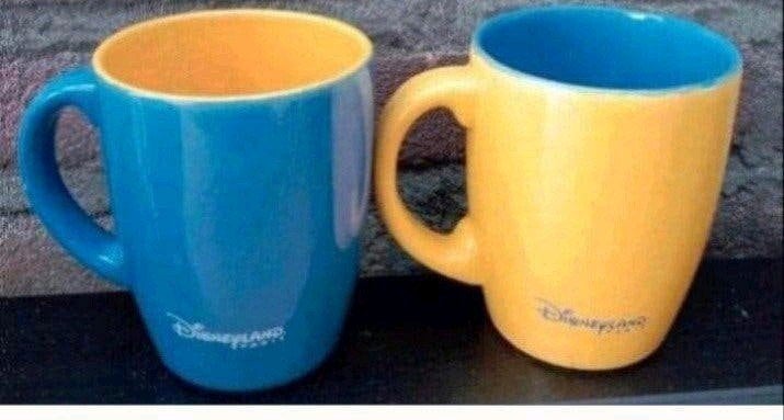 2 mokken Mikey en Pinocchio Disneyland 
Samen €5, Ophalen, Zo goed als nieuw, Servies