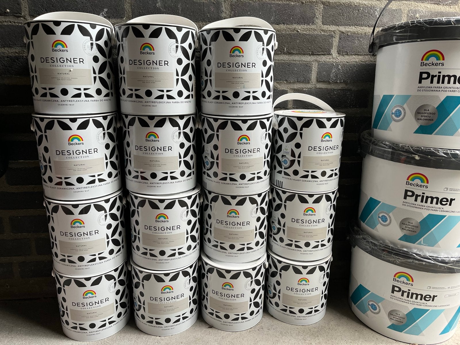 Beckers Verf (37,5L) en Primer (30L) - Nieuw en ongeopend, Ophalen, 5 tot 10 liter, Beige, Nieuw