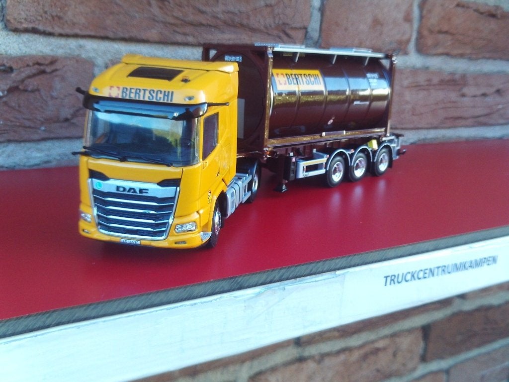 WSI  Daf  XF  SH  met  Tankcontainer  van  Bertschi., Ophalen of Verzenden, Nieuw, Bus of Vrachtwagen, Wsi