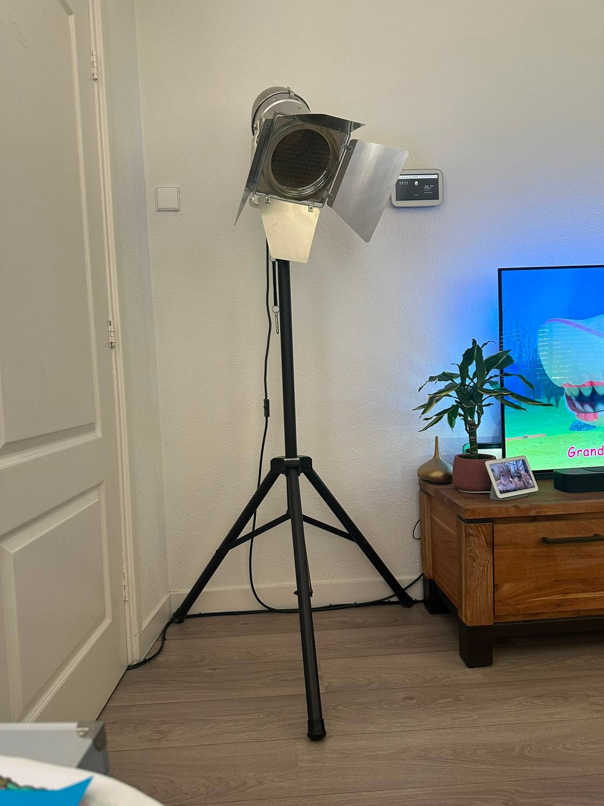 Professionele vintage theaterspot / studiospot op statief, Ophalen, Zo goed als nieuw, Minder dan 100 cm