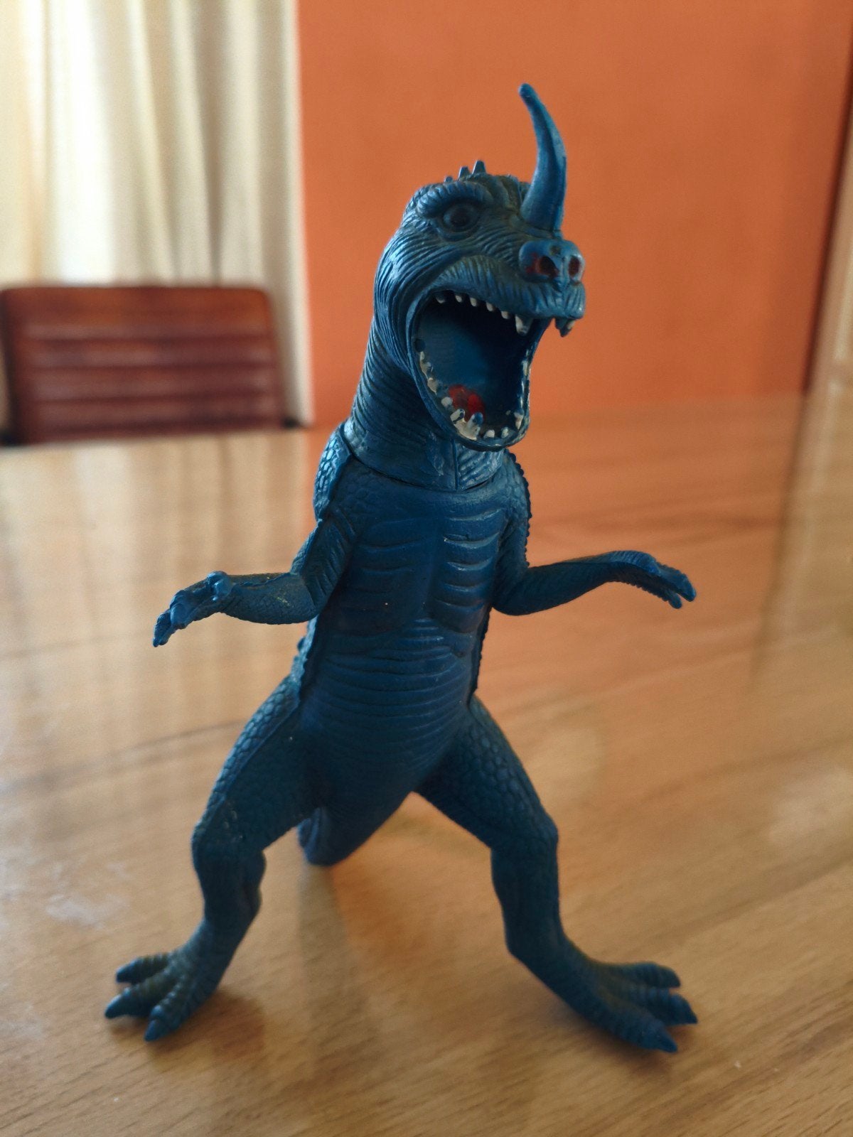 dino staand, Ophalen, Gebruikt