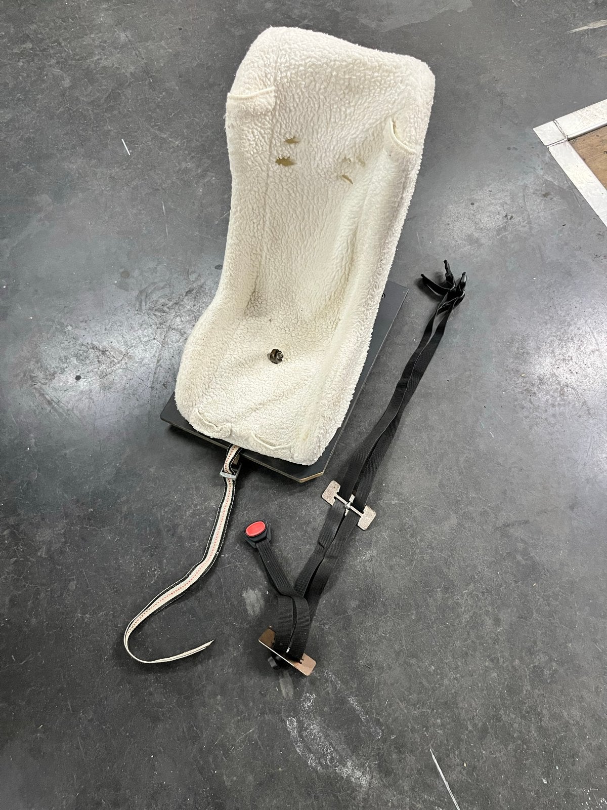 Kinderzitje met gordel en zachte bekleding, Ophalen, Gebruikt, 0 t/m 10 kg