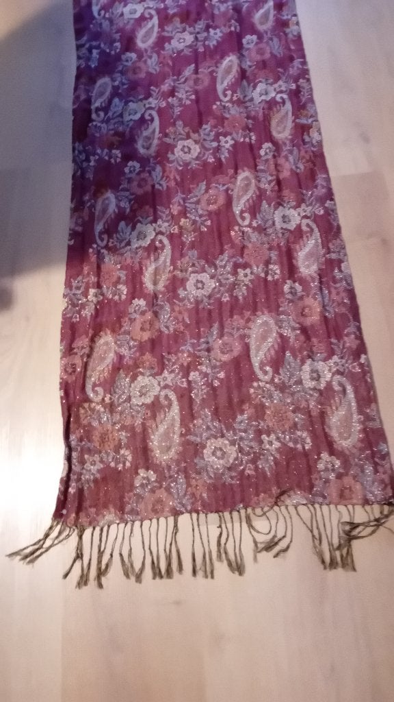 Retro tafel lopertje ??? Omslagdoek of idd, Ophalen of Verzenden, Nieuw, Maat 46/48 (XL) of groter, Sjaal