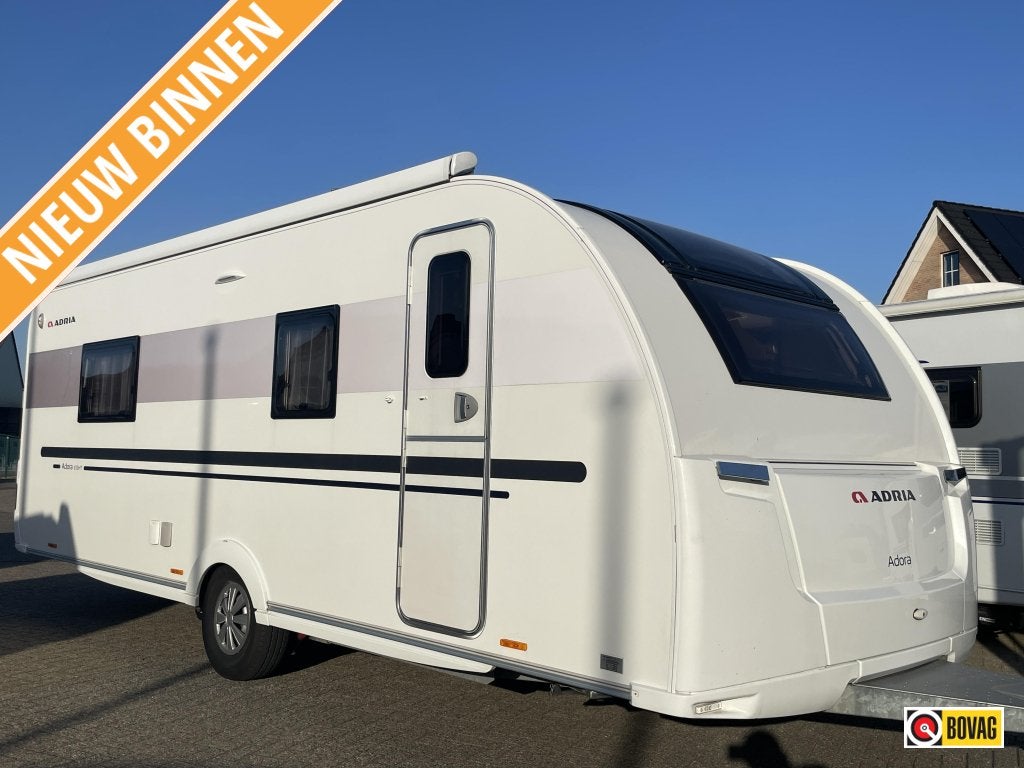 Adria Adora 613 HT MOVER/LUIFEL/SKYROOF/ADRIA BT AUDIO, Caravans en Kamperen, Rondzit, Bedrijf, Adria, 6 tot 7 meter