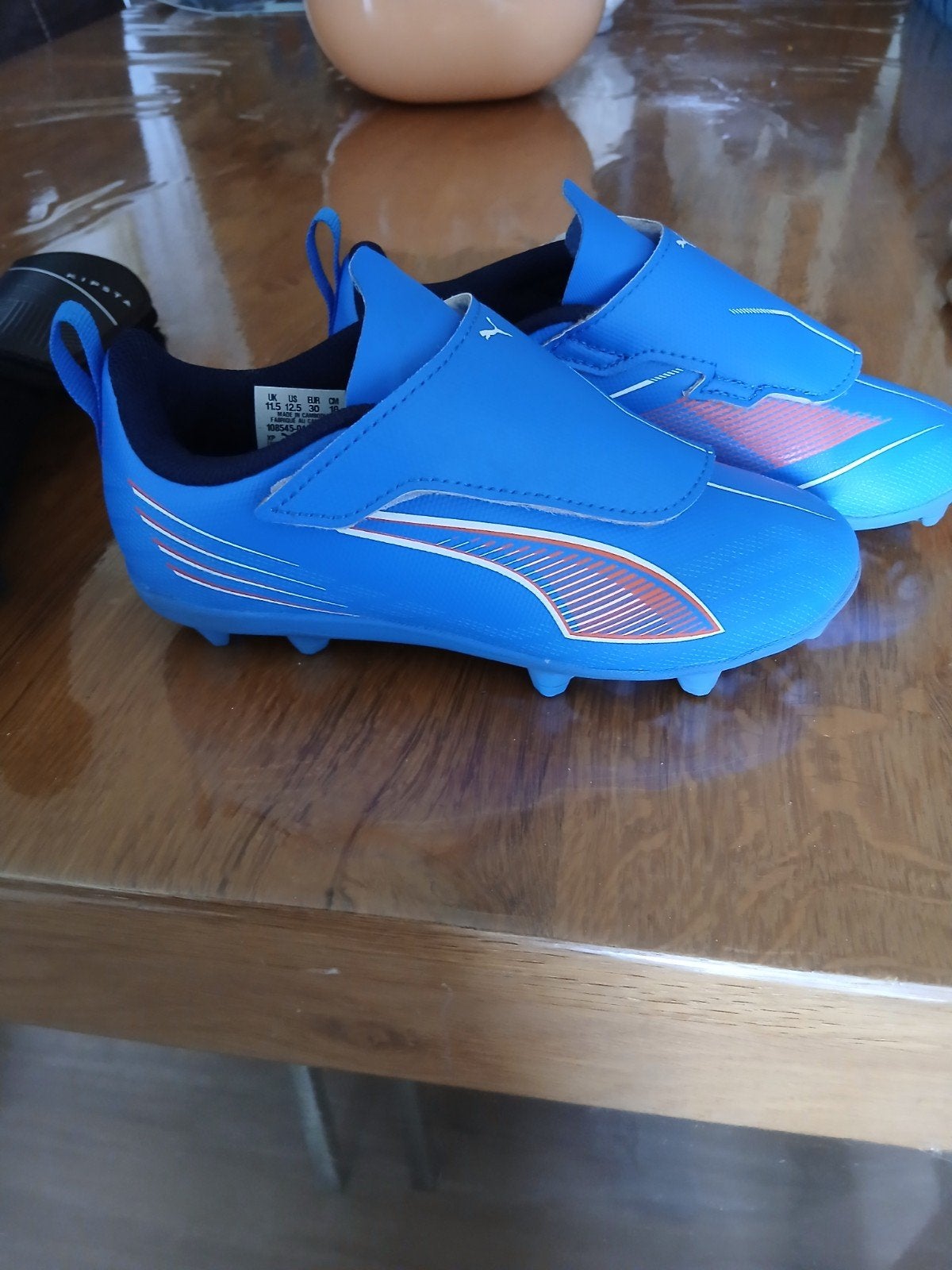 Puma voetbalschoenen kind, Ophalen, Maat XS of kleiner, Schoenen, Zo goed als nieuw