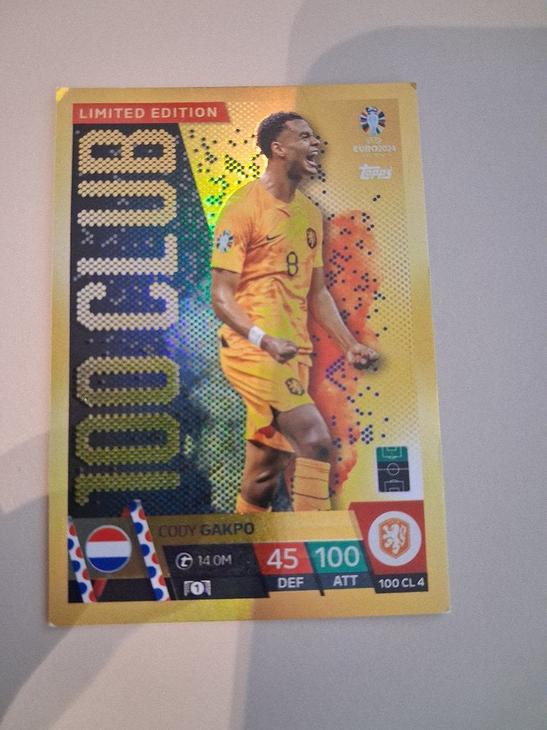 Topps Match Attax Voetbalkaart 100 CLUB, Ophalen of Verzenden, Zo goed als nieuw, Buitenlandse clubs, Spelerskaart