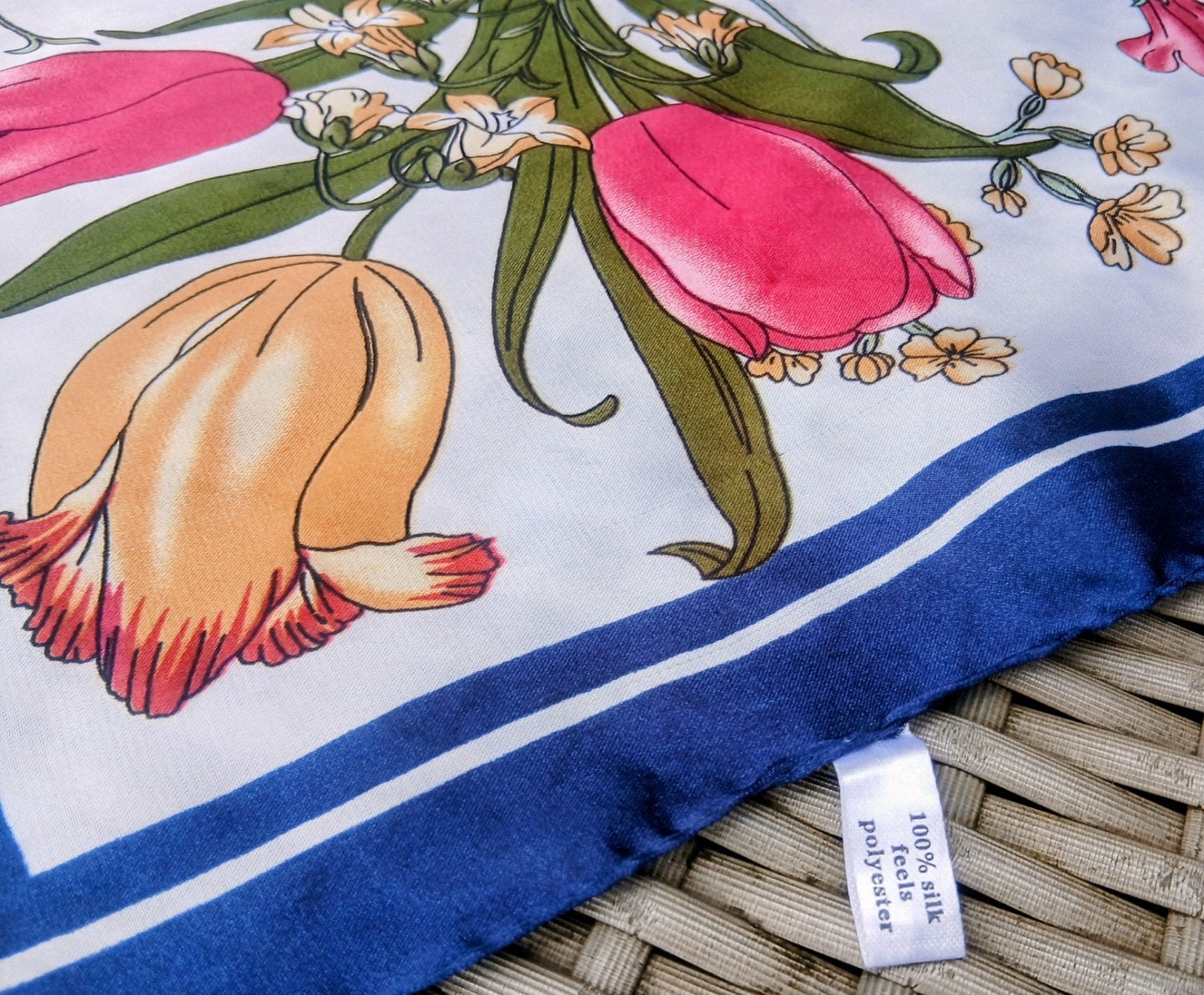 Vintage zijden sjaal 70x70, Ophalen of Verzenden