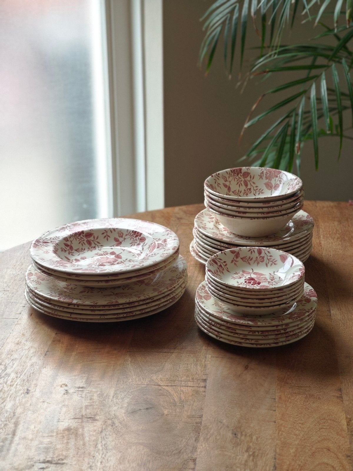 34-delig EIT England English Rose servies, Ophalen