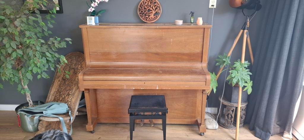 Oefen- of kroegpiano, Muziek en Instrumenten, Ophalen