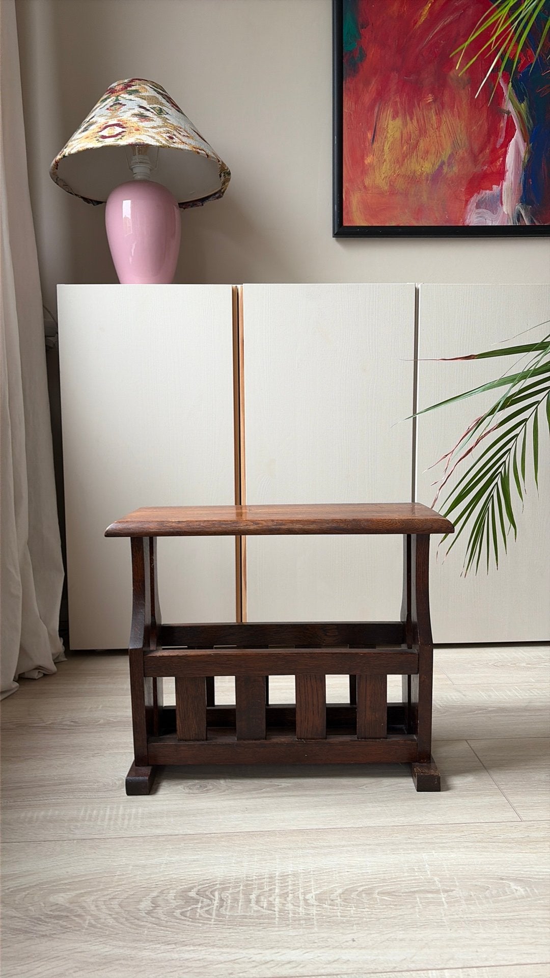 Bijzettafel/krantenbak/lectuurbak, Ophalen, Zo goed als nieuw, Hout