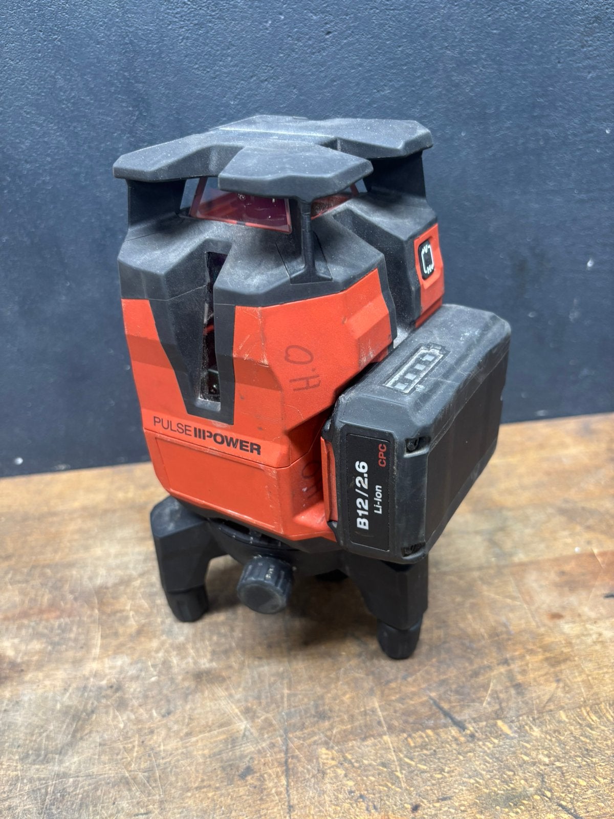 Hilti PM40, Ophalen of Verzenden, Zo goed als nieuw, Multimeter