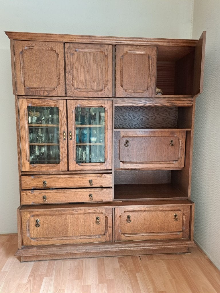 vintage eikenhouten wandkast  – Veel opbergruimte, Ophalen, Glas, Gebruikt, Met deur(en)