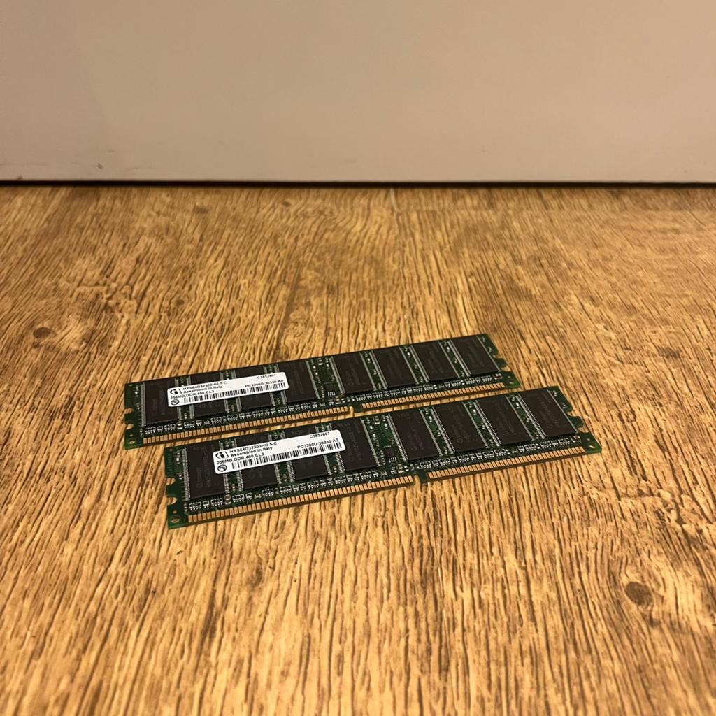 Infineon 512MB DDR 400Mhz-PC3200 ( 2x 256MB ), Computers en Software, RAM geheugen, Gebruikt, Desktop, 1 GB of minder, DDR, Ophalen of Verzenden