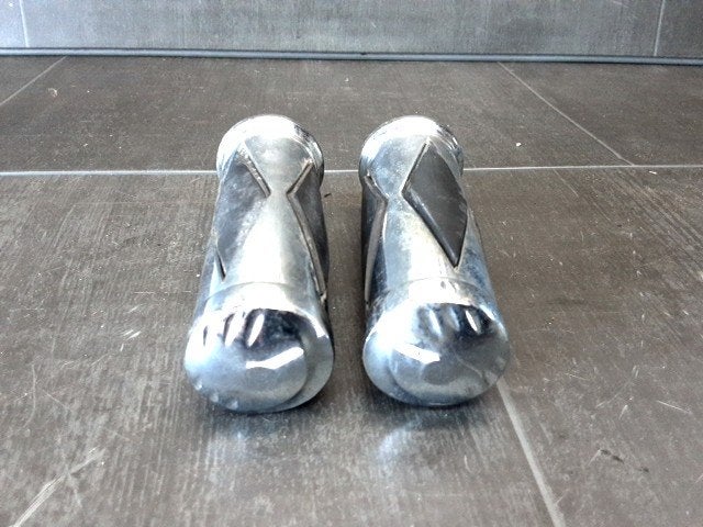 Handvat en gashendel D1-59538