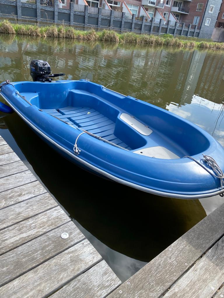 Cap400 polyethyleen boot met Tohatsu 15pk (9.9 sticker), Watersport en Boten, Ophalen, Kunststof, Gebruikt, Viertaktmotor