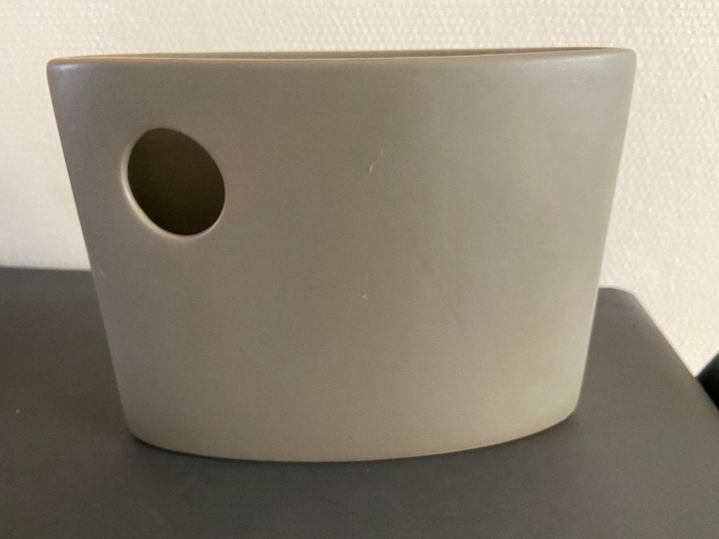 vaas smal model kleur taupe, Ophalen of Verzenden, Zo goed als nieuw, Steen/keramiek