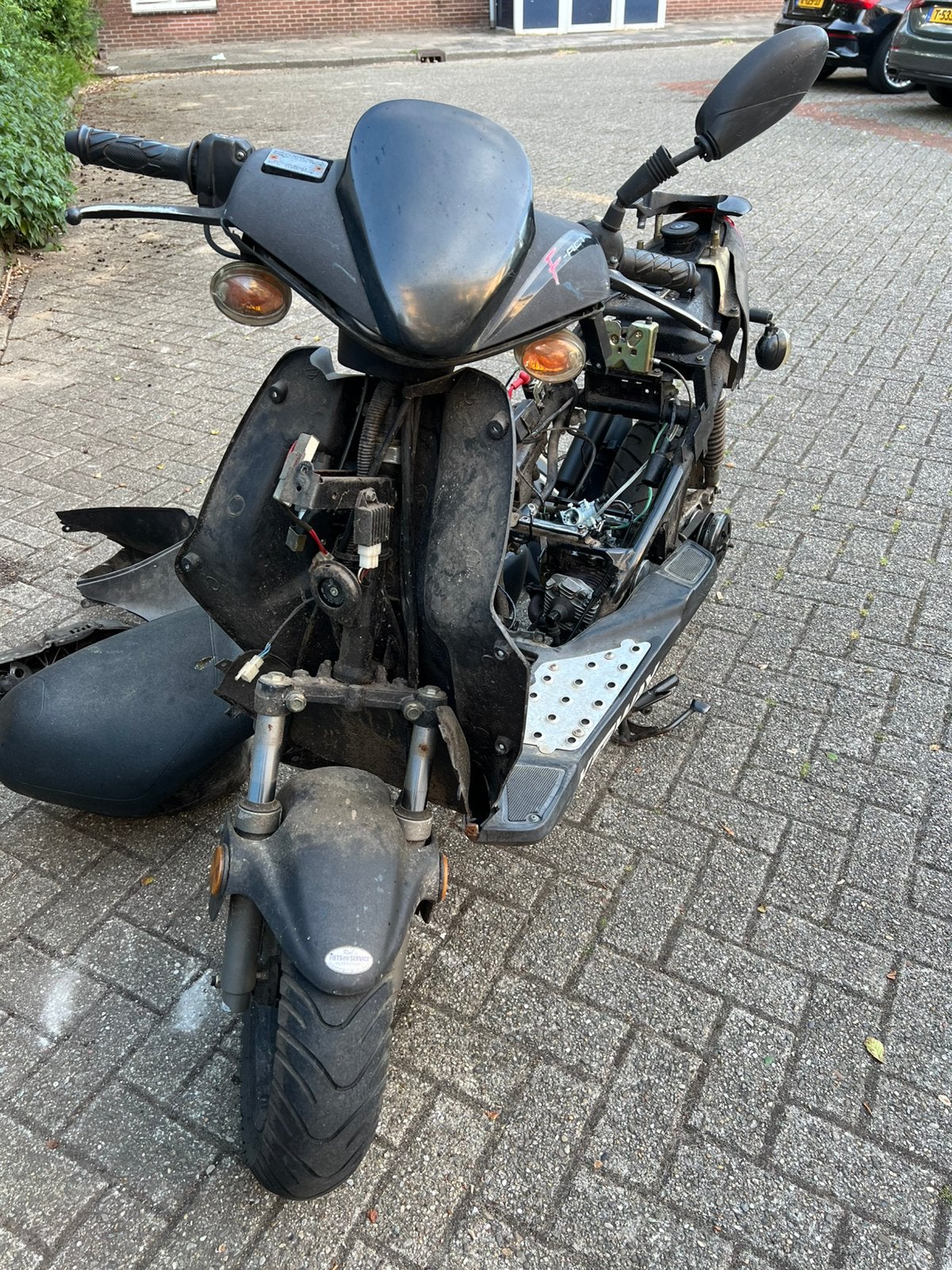 Te koop dit racemonster. 70cc malossi en 19mm carburateur., Ophalen, Zo goed als nieuw, Tweetakt, 70 cc