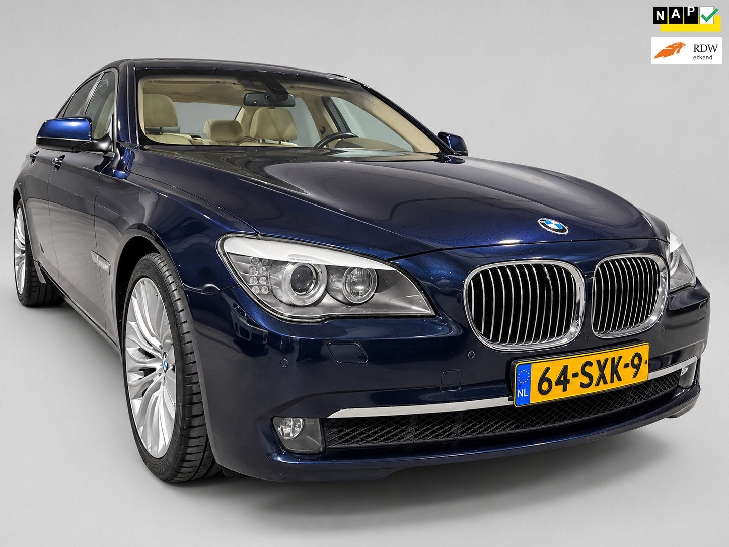 BMW 7-serie 750i High Executive - Softclose - Memorystoelen, Auto's, Automaat, Euro 5, Achterwielaandrijving, Gebruikt