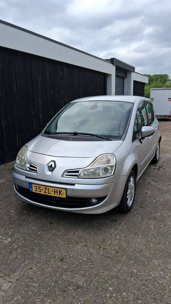 Renault Modus 1.2 TCE 74KW 2008 Grijs, Auto's, Renault, Voorwielaandrijving, Automatische klimaatregeling, Stof, 4 cilinders