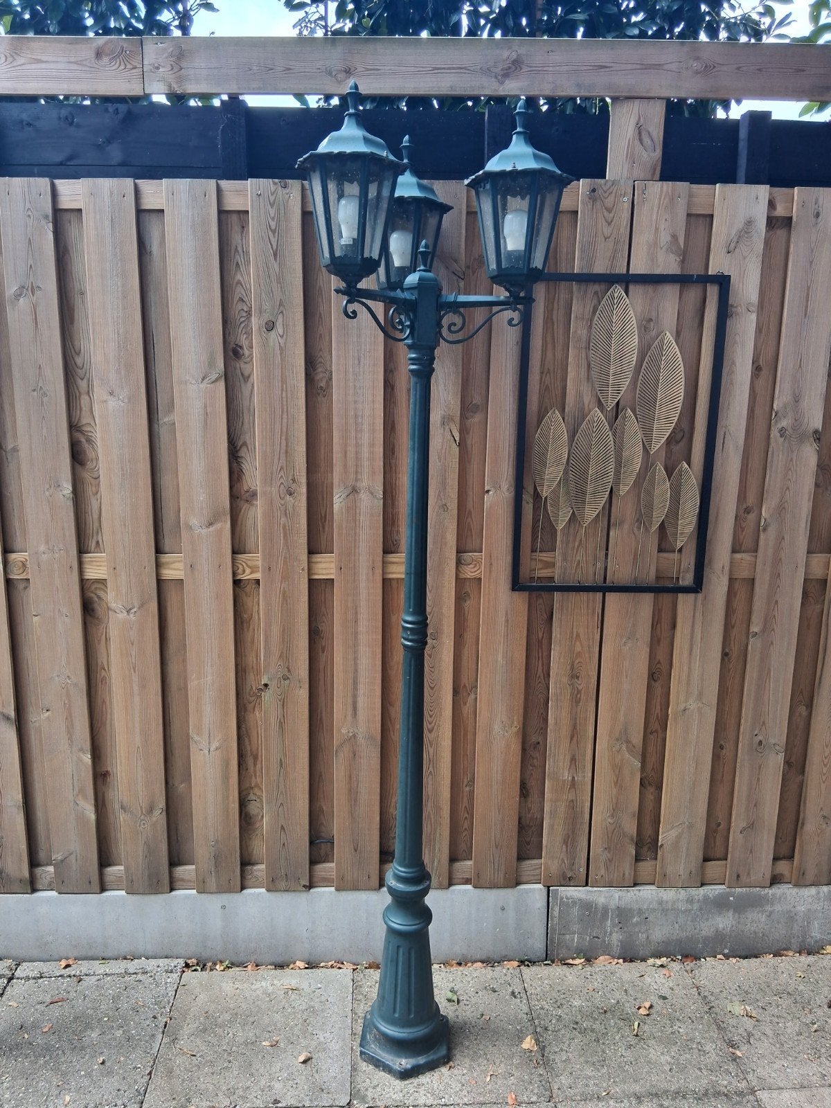 te koop zeer nette tuinlantaren 225 hoog, Tuin en Terras, Buitenverlichting, Ophalen, Zo goed als nieuw, Netvoeding, Staande lamp