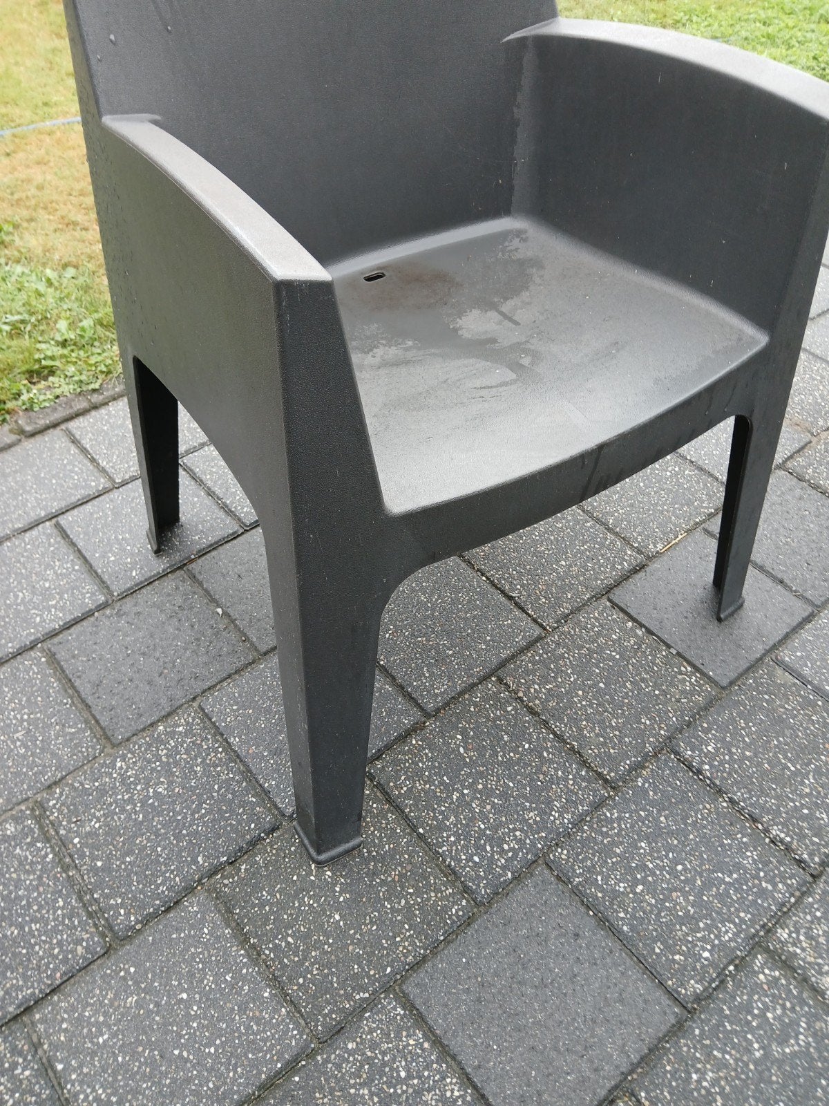 te koop 4 kunstof blok tuinstoelen, Ophalen, Gebruikt, Kunststof