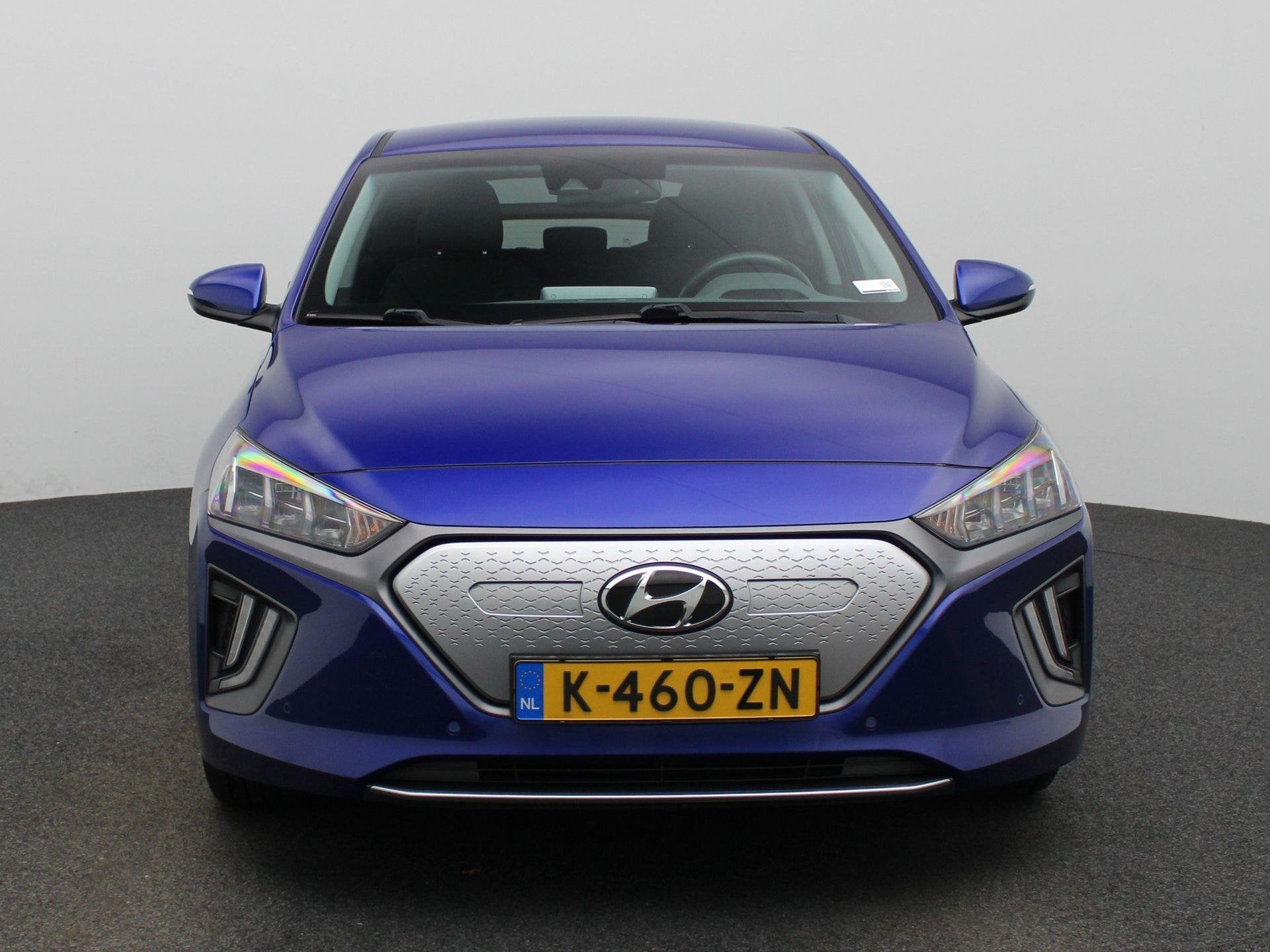 Hyundai IONIQ Premium EV 38 kWh VERWACHT !, Gebruikt, Blauw, Origineel Nederlands, IONIQ