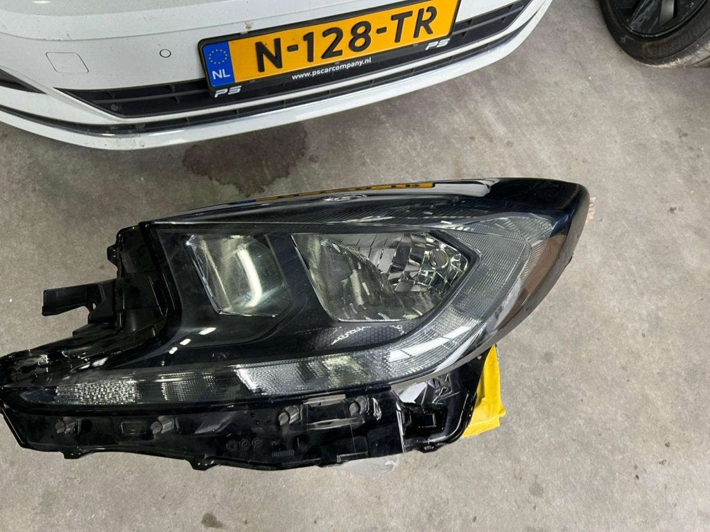 koplamp aygo x 0h3329318 links, Auto-onderdelen, Toyota, Info@toyota.com, Toyota, Gebruikt