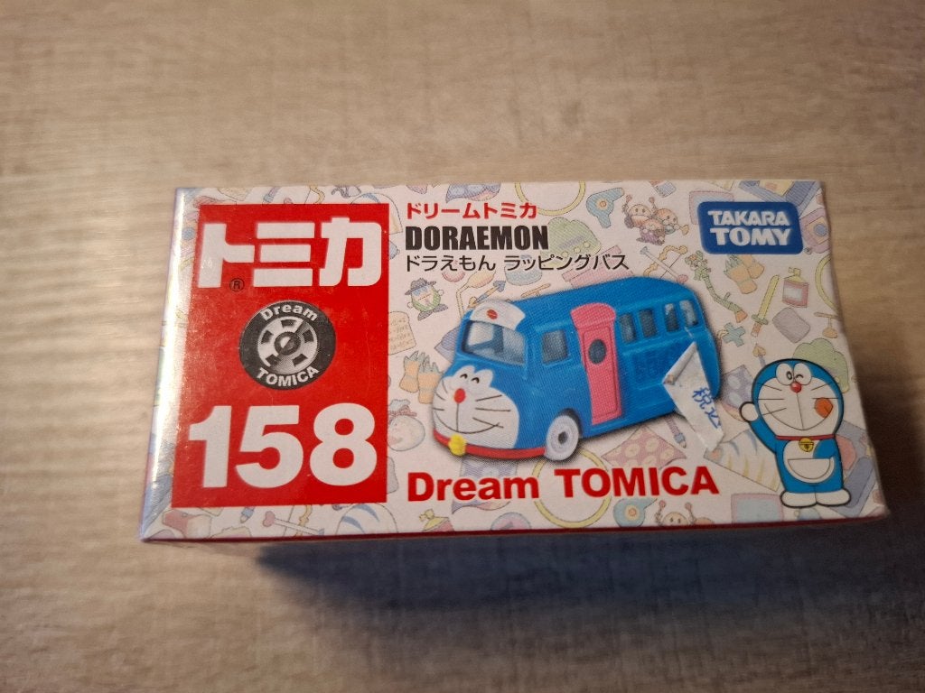 Tomica 158 - Doraemon Wrapping Bus [blauw] MIB, Ophalen of Verzenden, Nieuw, Bus of Vrachtwagen