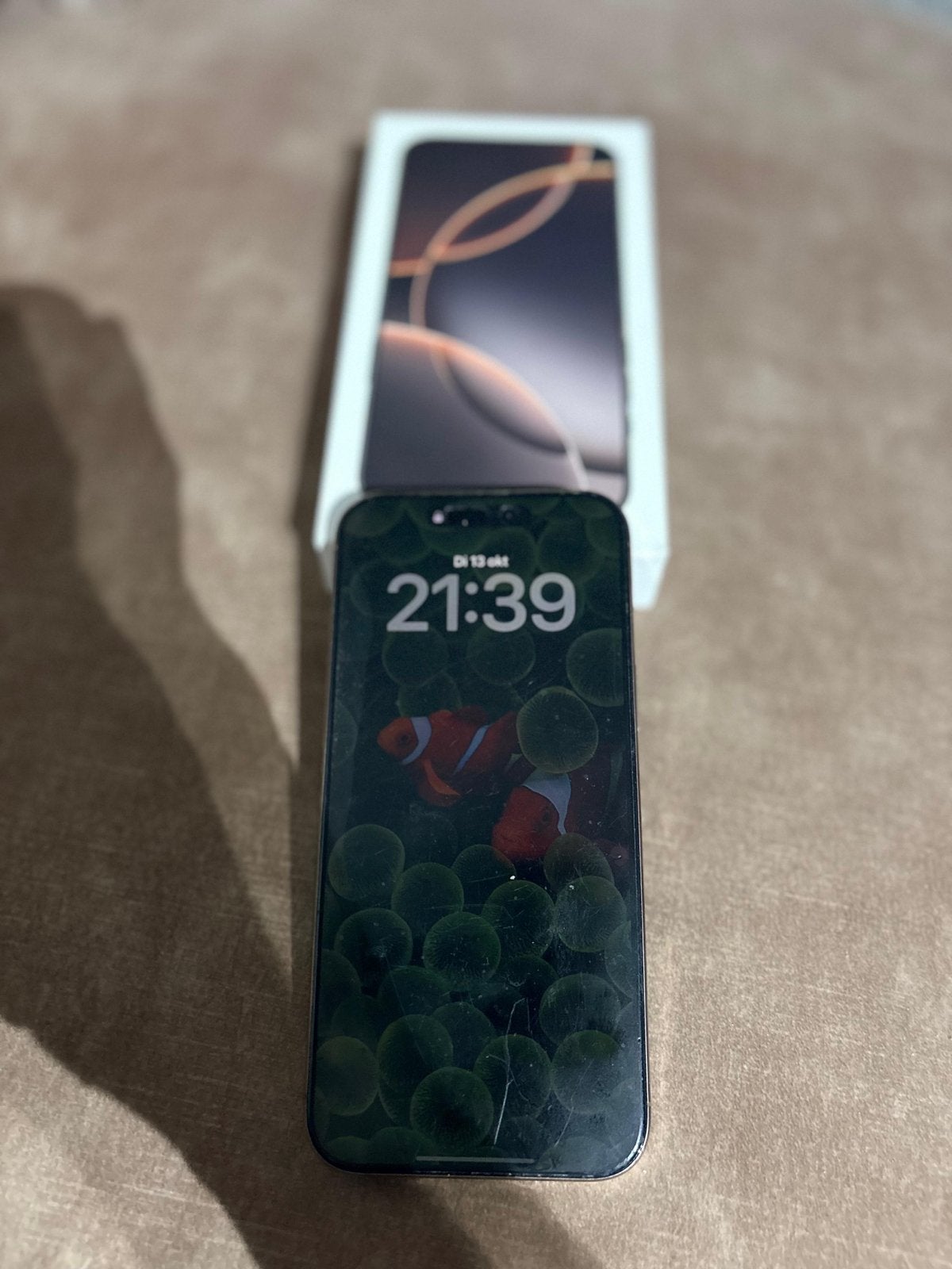 Apple iPhone 16 Pro Max 256 GB Zand, Telecommunicatie, 256 GB, Ophalen of Verzenden, Zo goed als nieuw, Zonder simlock