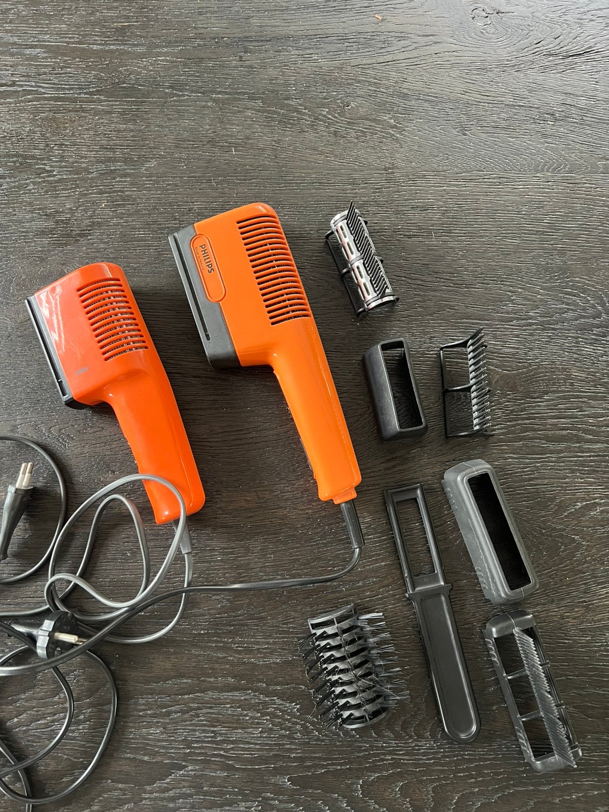 Vintage Braun & Philips Oranje Föhns Jaren 70 + Accessoires, Ophalen of Verzenden, Gebruikt, Föhn of Haardroger