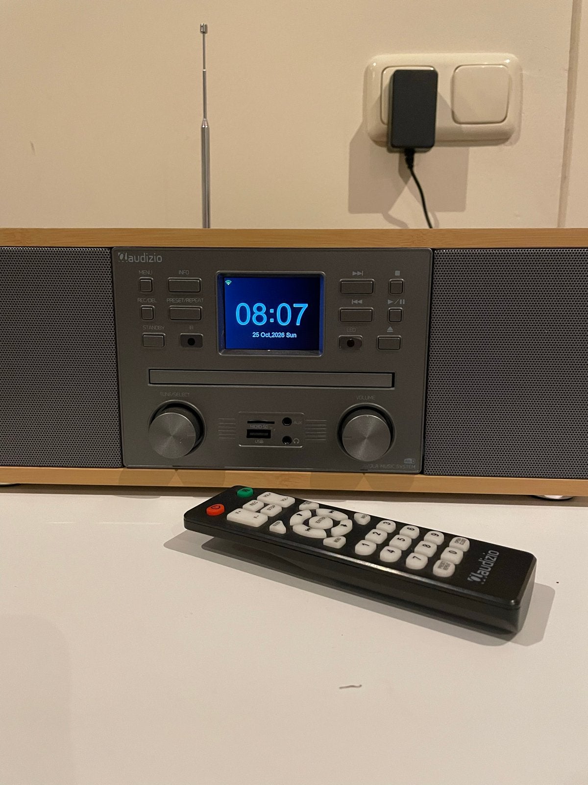 Audizio Avola Music System DAB+/FM/BT/Internet Radio, Zo goed als nieuw, Microset, Cd-speler, Ophalen