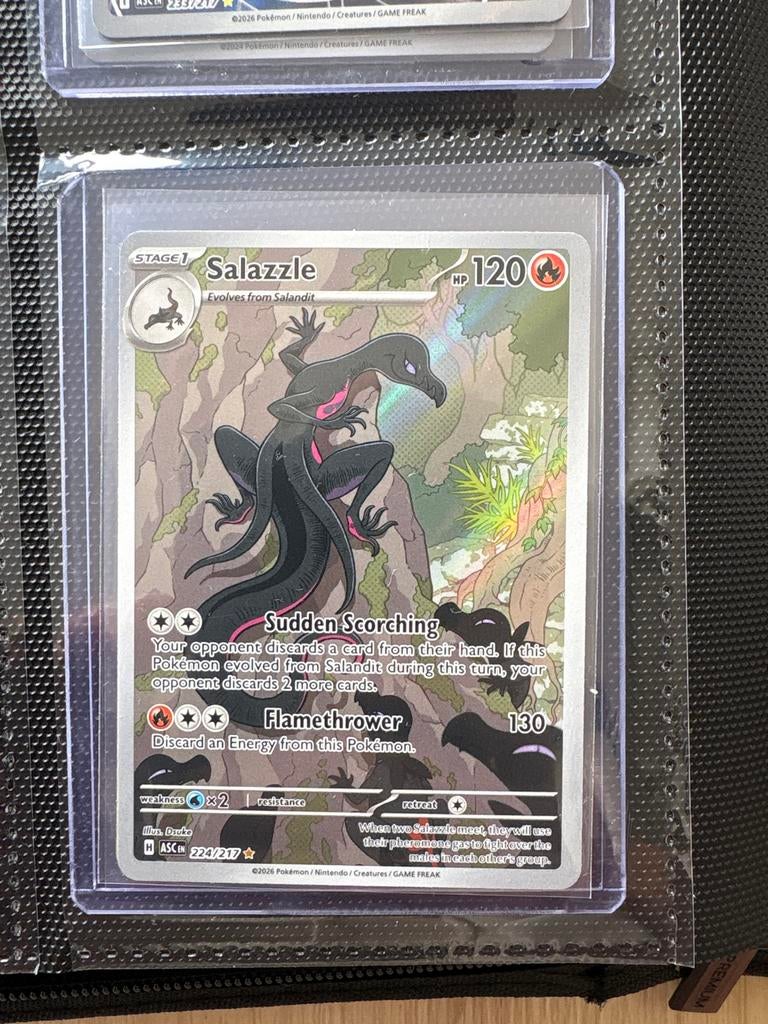 Pokémon Salazzle kaart 224/217, Ophalen of Verzenden, Zo goed als nieuw, Losse kaart, Foil
