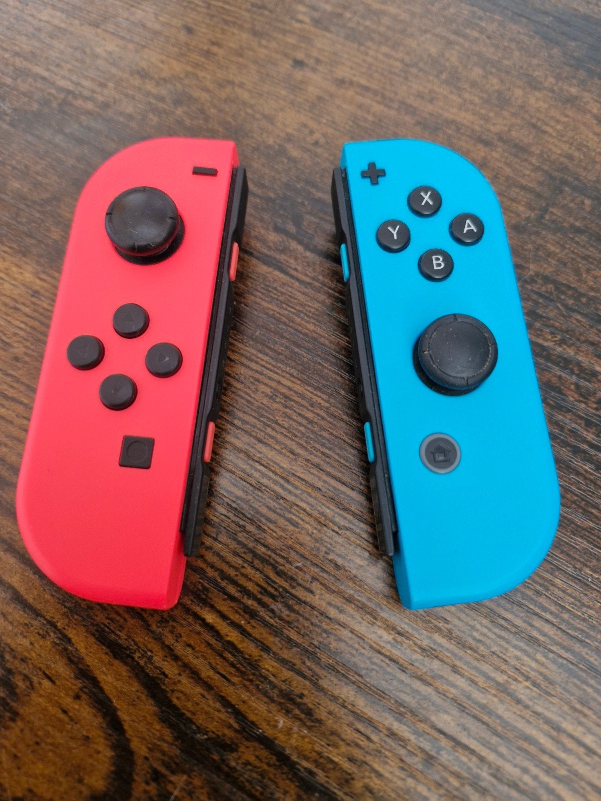 Nintendo Switch Joy-Cons - Rood & Blauw (Ongetest), Ophalen of Verzenden, Gebruikt, Met 2 controllers, Switch Original