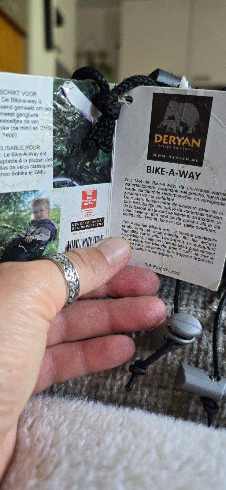 Deryan Bike-A-Way - Universele warme voetenzak/windscherm, Fietsen en Brommers, Ophalen of Verzenden, Nieuw, Deryan