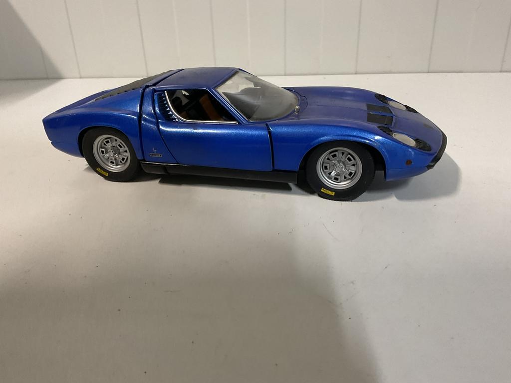 Anson 1:18 Lamborghini Miura, Hobby en Vrije tijd, Modelauto's | 1:18, Ophalen, Gebruikt, Auto, Anson