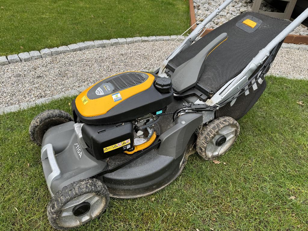 Grasmaaier Stiga Twinclip 55 SVH (53 cm), Ophalen, Cirkelmaaier, Gebruikt, Versnellingen