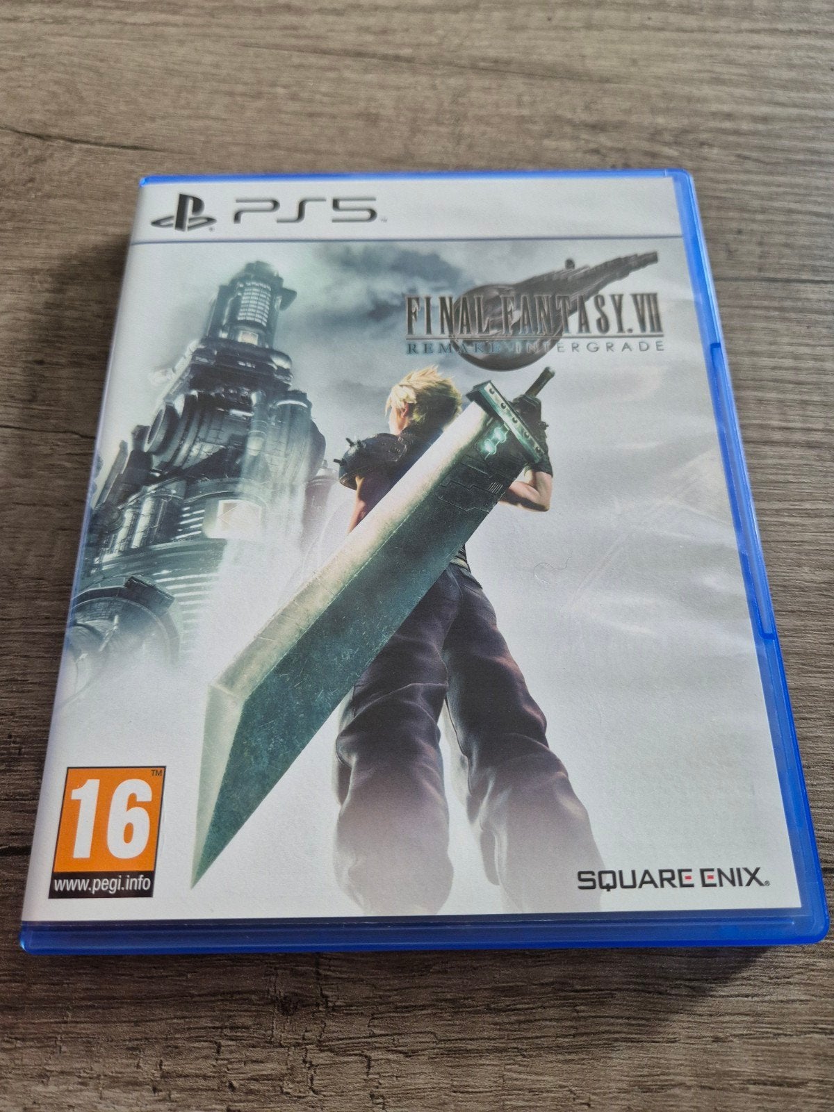 Final Fantasy VII Remake Intergrade - PS5, Ophalen of Verzenden, Zo goed als nieuw