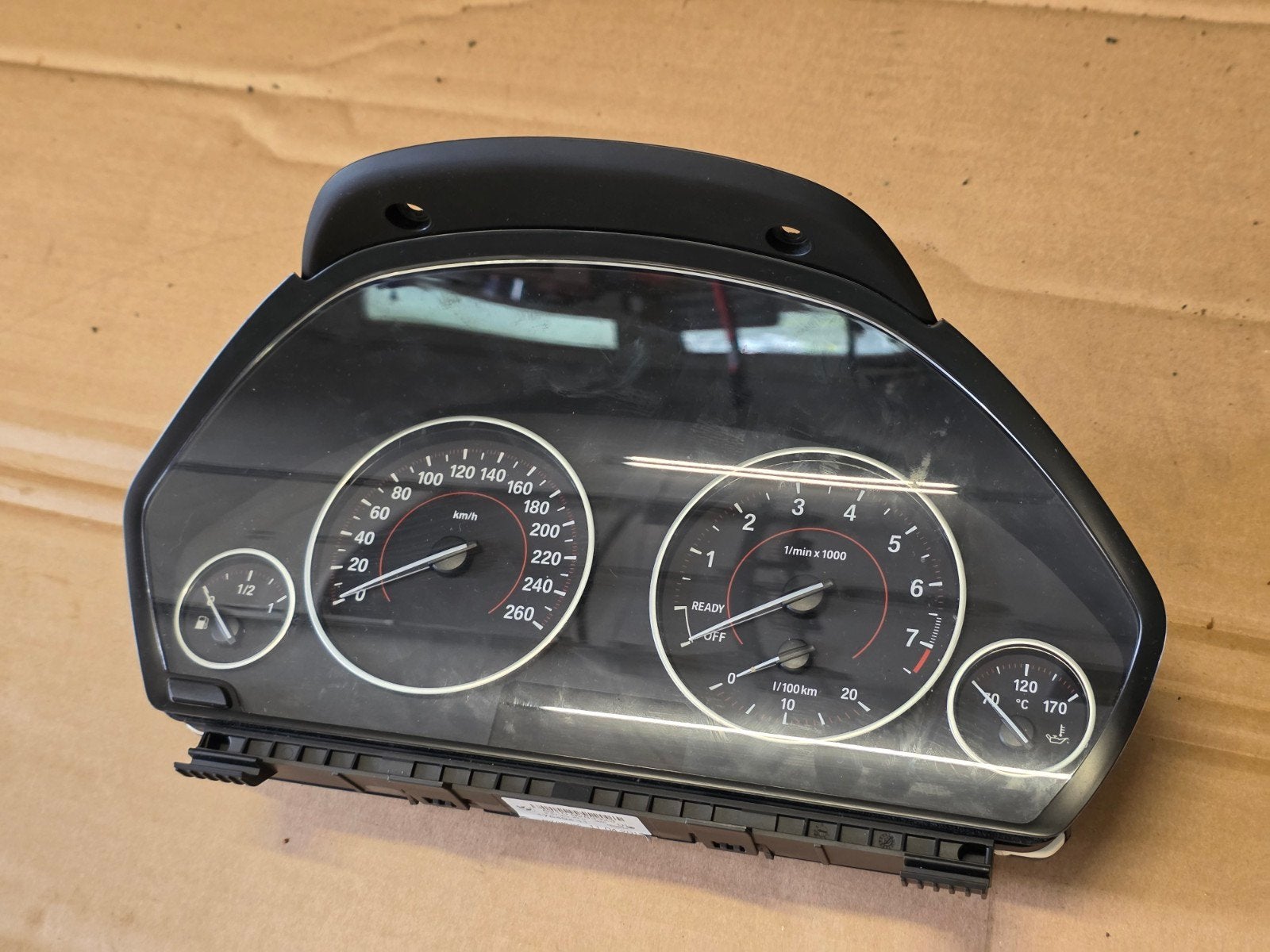 BMW F30 tellerklok, Ophalen of Verzenden, Gebruikt, BMW