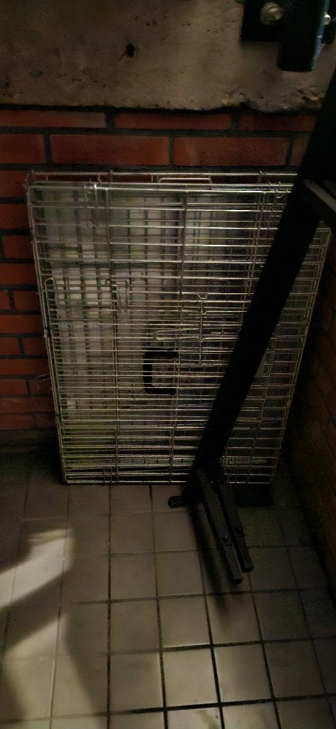 Hondbench, Ophalen, Zo goed als nieuw