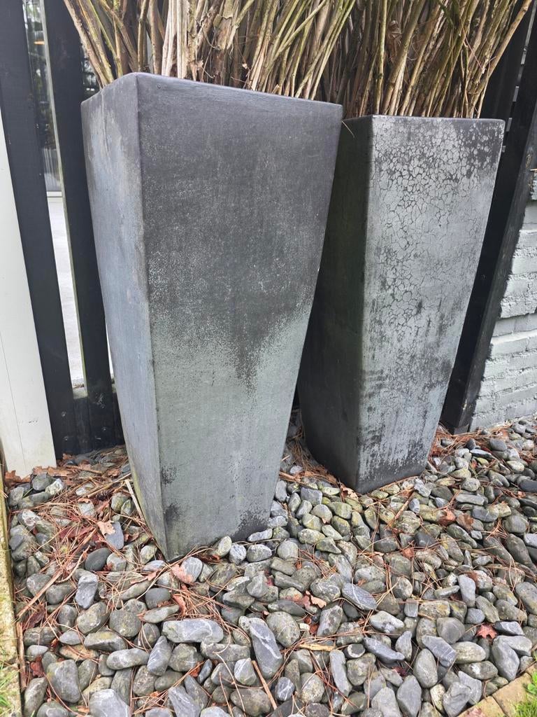 Grote, robuuste plantenbakken voor buiten, Tuin en Terras, Bloempotten, Gebruikt, Overige vormen, Beton, Balkon