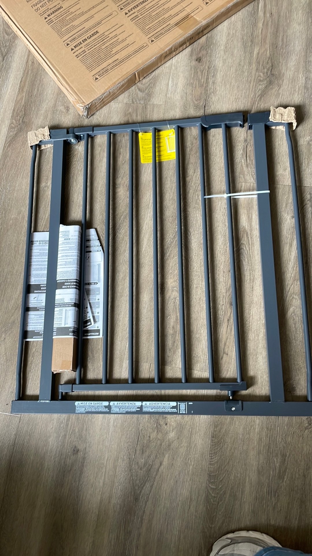 Dreambaby Traphekje Ava Gate Antraciet - (75-81cm), Ophalen, Nieuw, Klemhekje, Metaal of IJzer