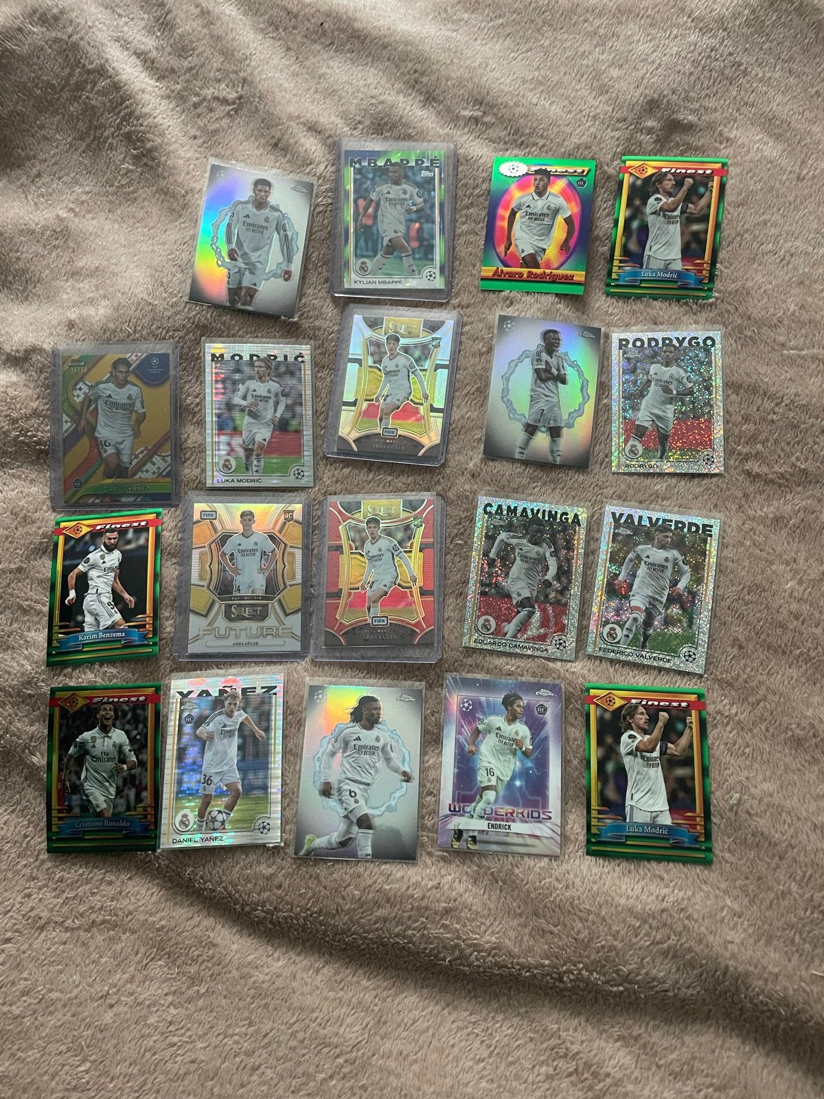 Voetbal Spelerskaarten - Real Madrid Collectie, Verzamelen, Ophalen of Verzenden, Zo goed als nieuw, Buitenlandse clubs, Spelerskaart