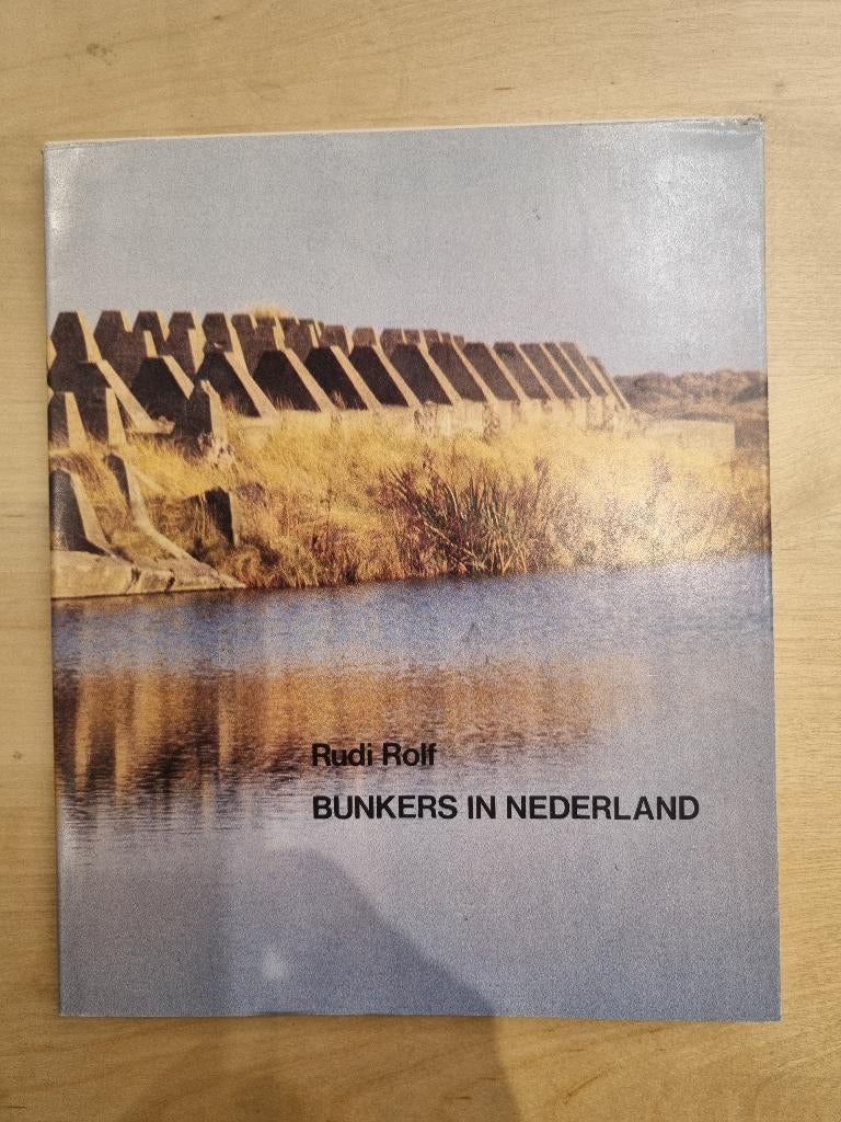 rudi rolf bunkers in nederland prak 3, Boeken, Ophalen of Verzenden, Tweede Wereldoorlog, Zo goed als nieuw